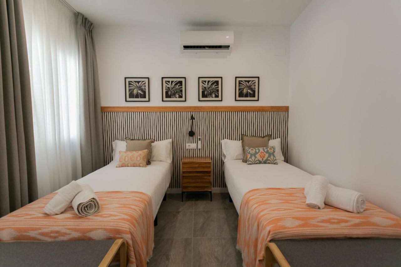 Lujoso Apartamento Con Piscina Compartida 2 Seville Exterior photo